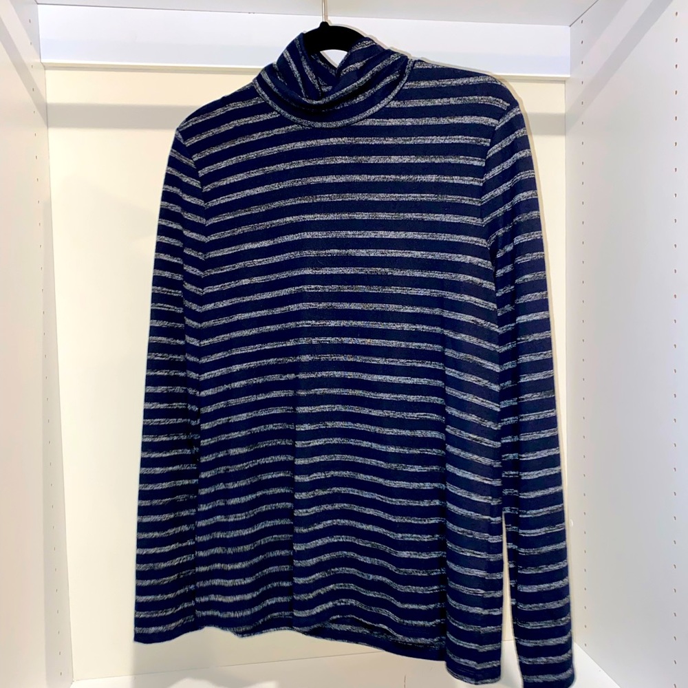 Banana Republic 🍌 knitted Turtleneck